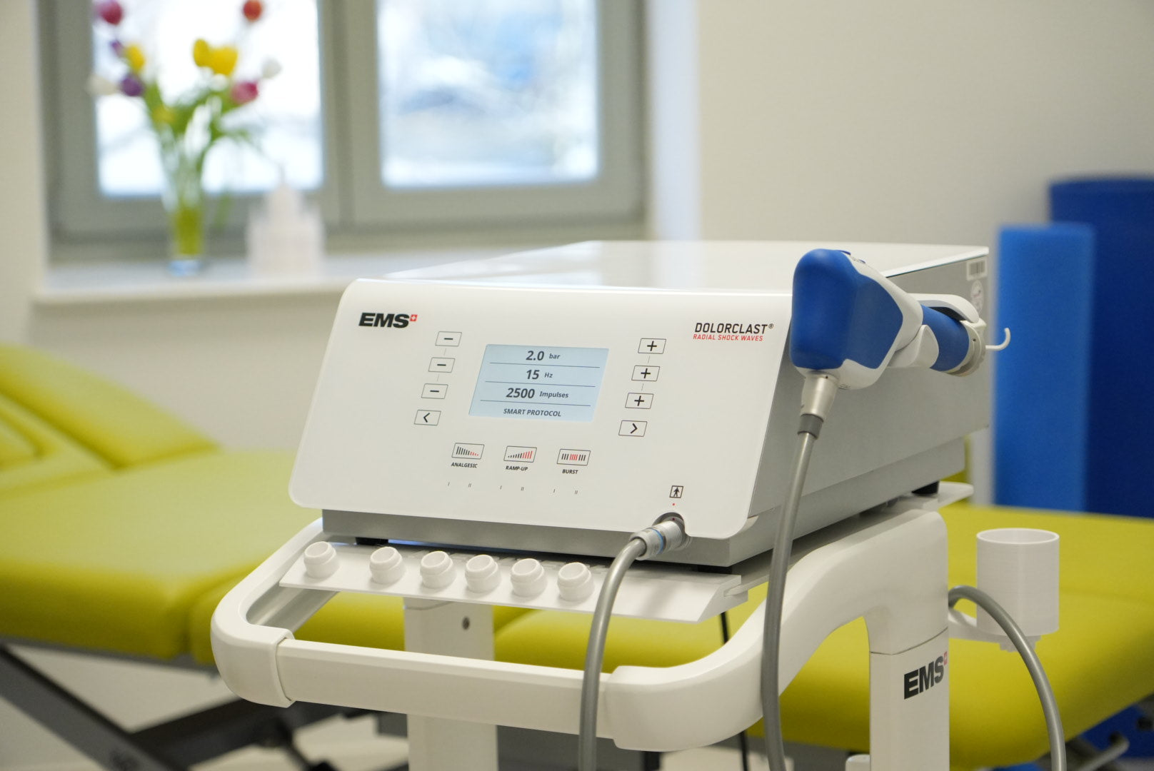 Gebrauchtgerät- Stoßwellengerät SWISS DOLORCLAST® Radial Shock Waves für Therapie