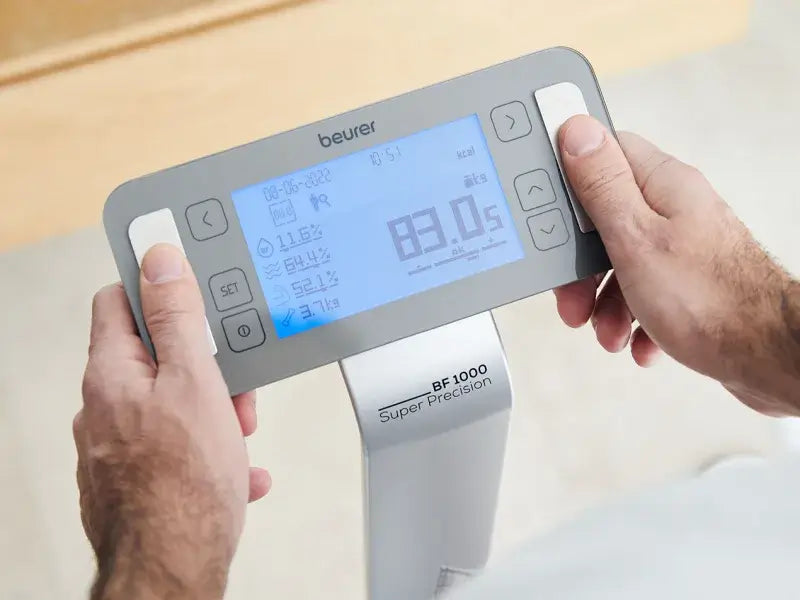 Fettwaage Beurer BF 1000 Super Precision mit Kalorienbedarfberechnung