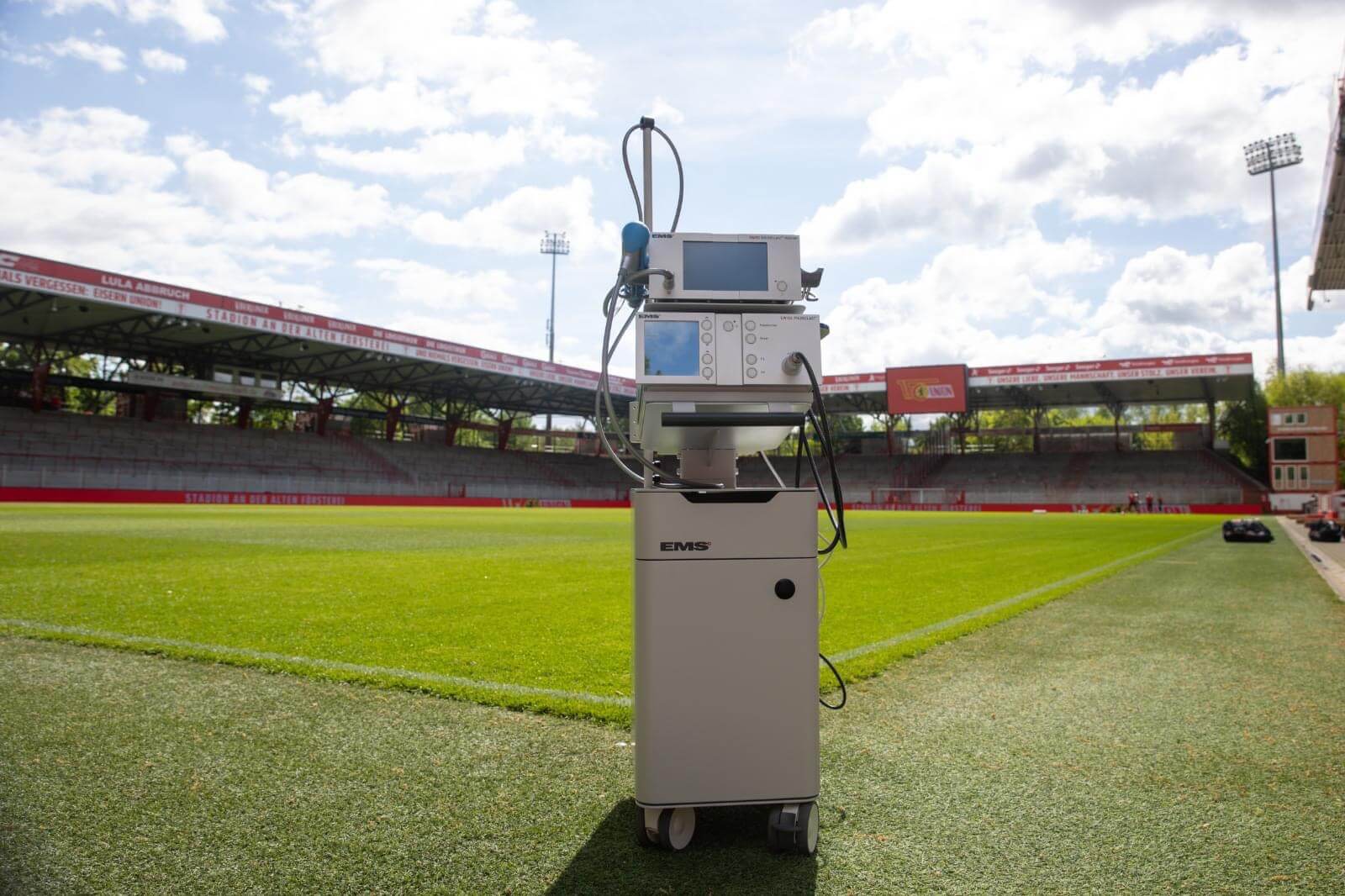 Stoßwellentherapiegerät für 1. FC Union Berlin