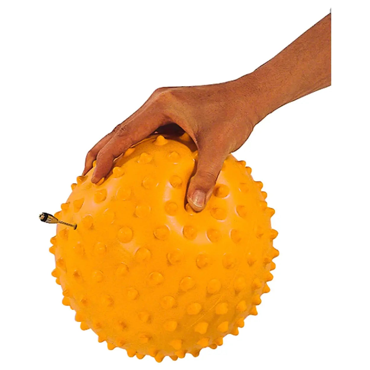 Hand trainiert mit Noppenball Sport-Tec Sensy in Orange mit 20 cm Durchmesser