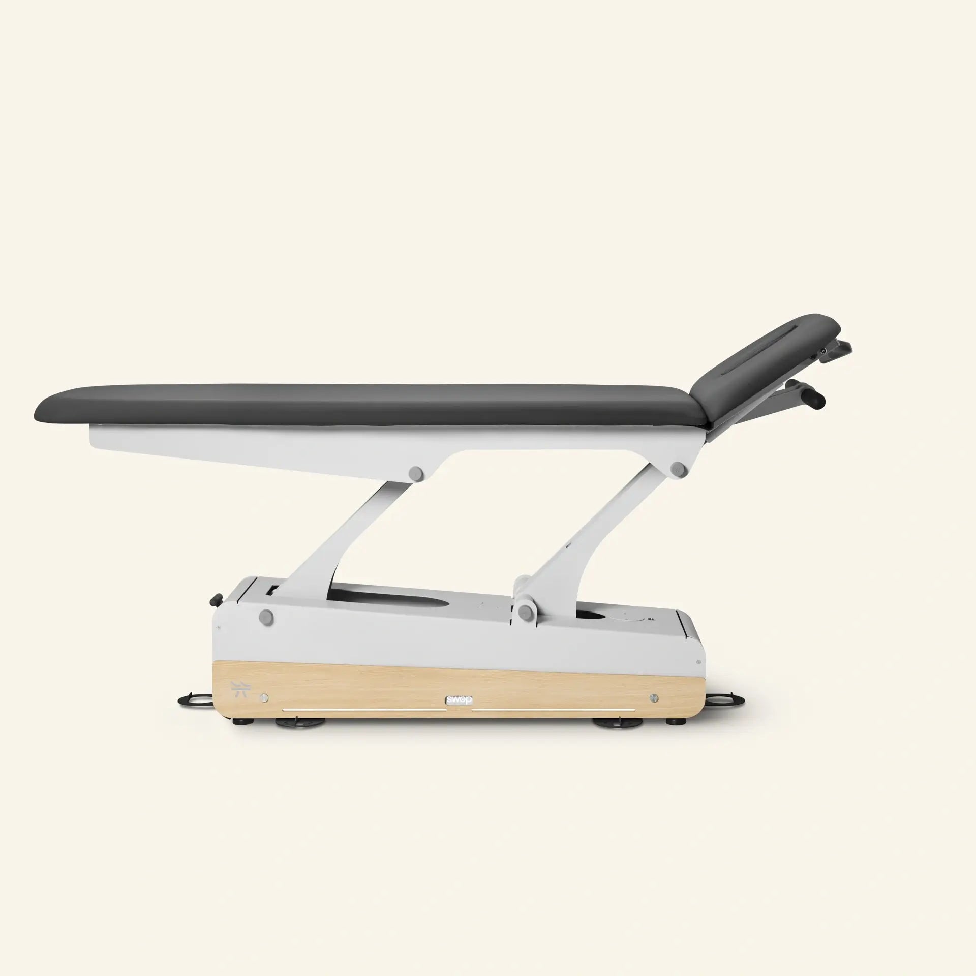 2-teilige Therapiebank Naggura Swop 2 Pro in Schwarz mit Kopfteil in Positivstellung und Handlenker