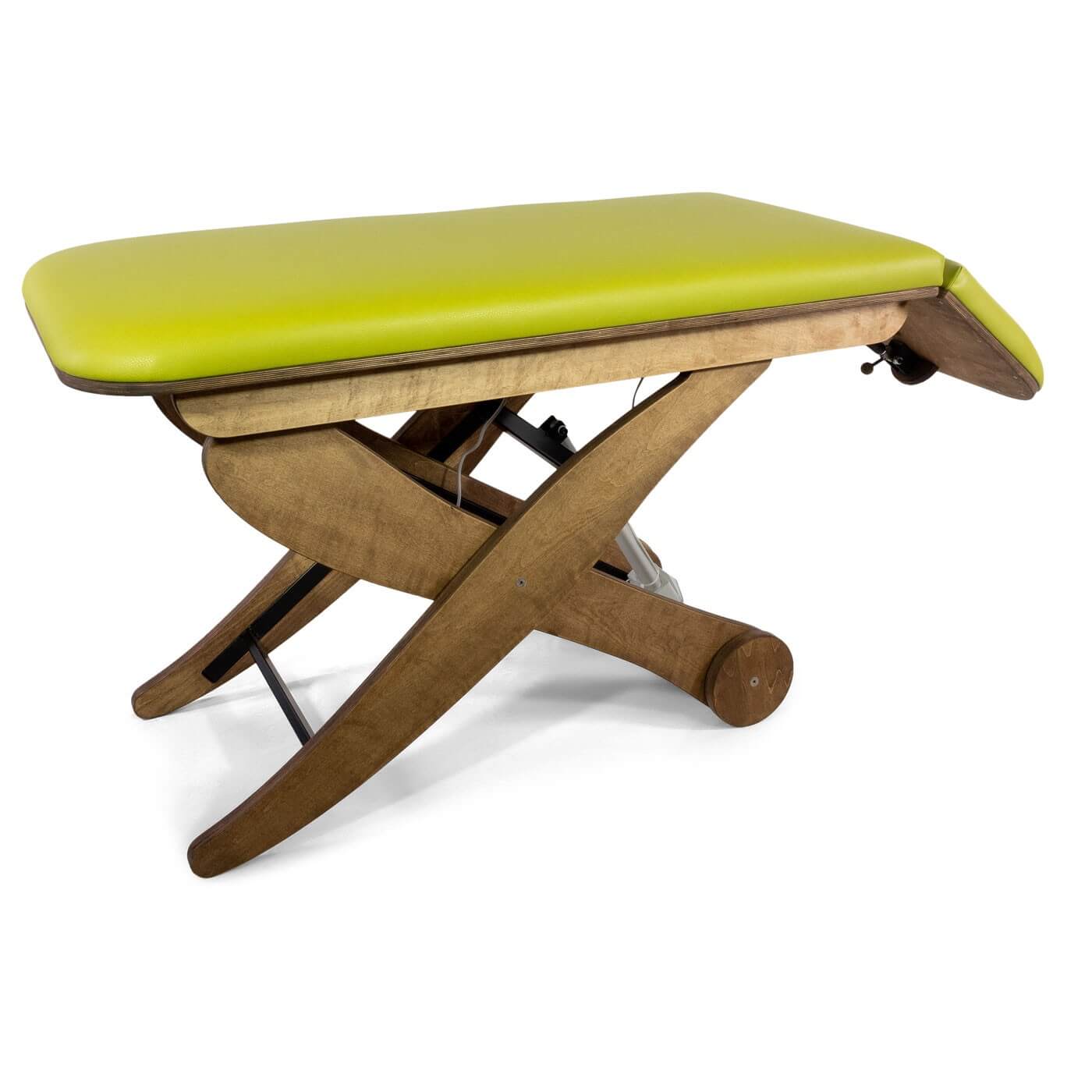 Massageliege relax sensation Modell Start in grünem Polster, höhenverstellt und mit Kopfteil in Negativstellung