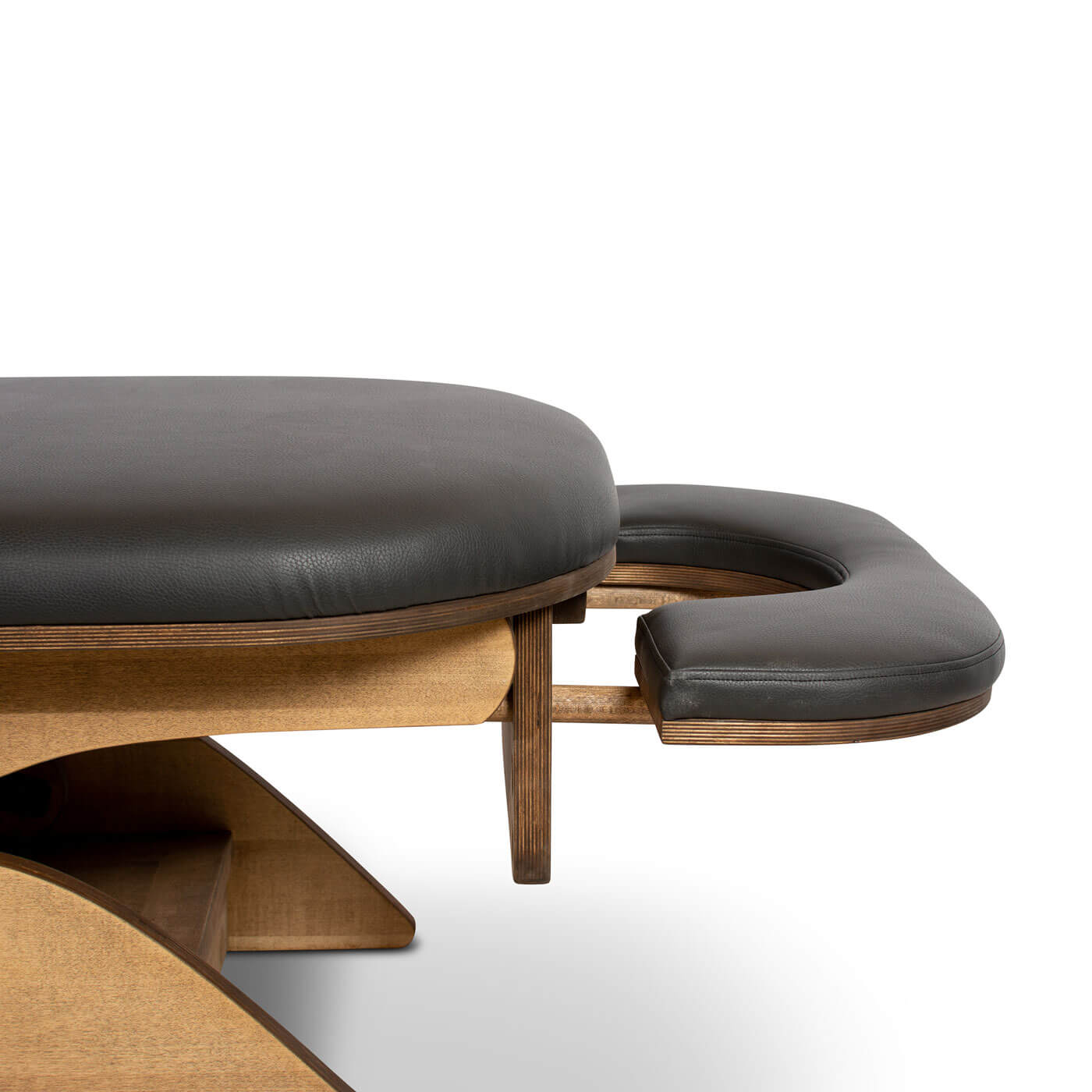 Verstellbares Ansteckkopfteil ohne Gesichtsöffnung der Massageliege relax sensation Modell Simplex in Detailansicht