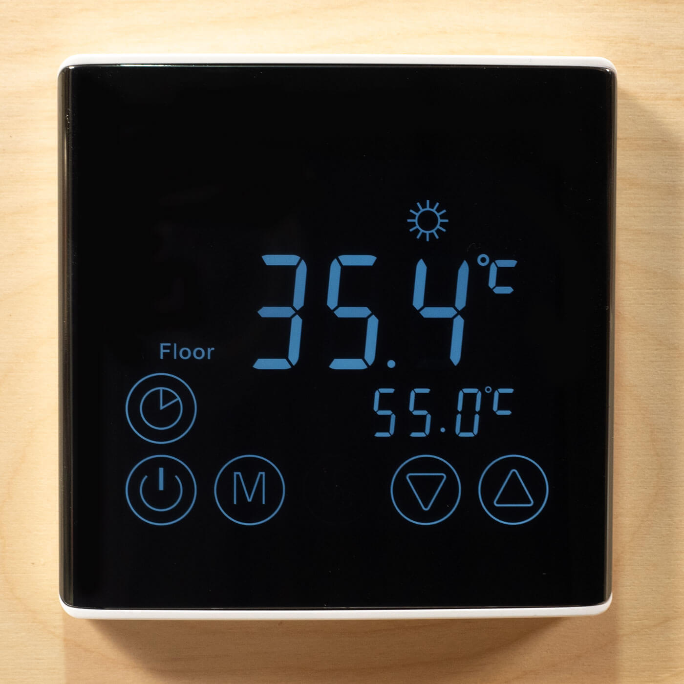 Display/Thermostat der ManuThermBox Sandbox