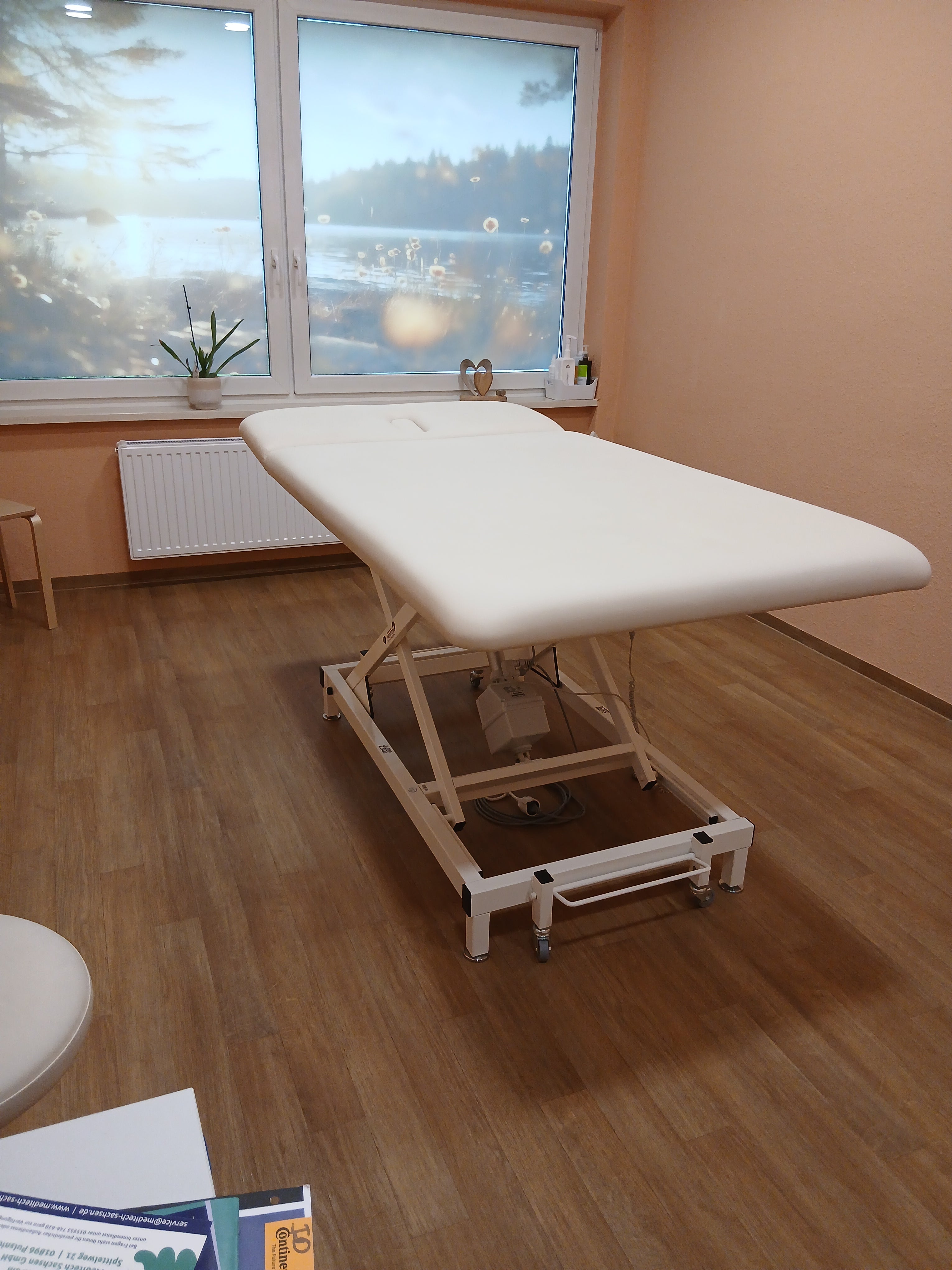 Gebrauchte Elektrische Schwerlast-Therapieliege VARIO XL