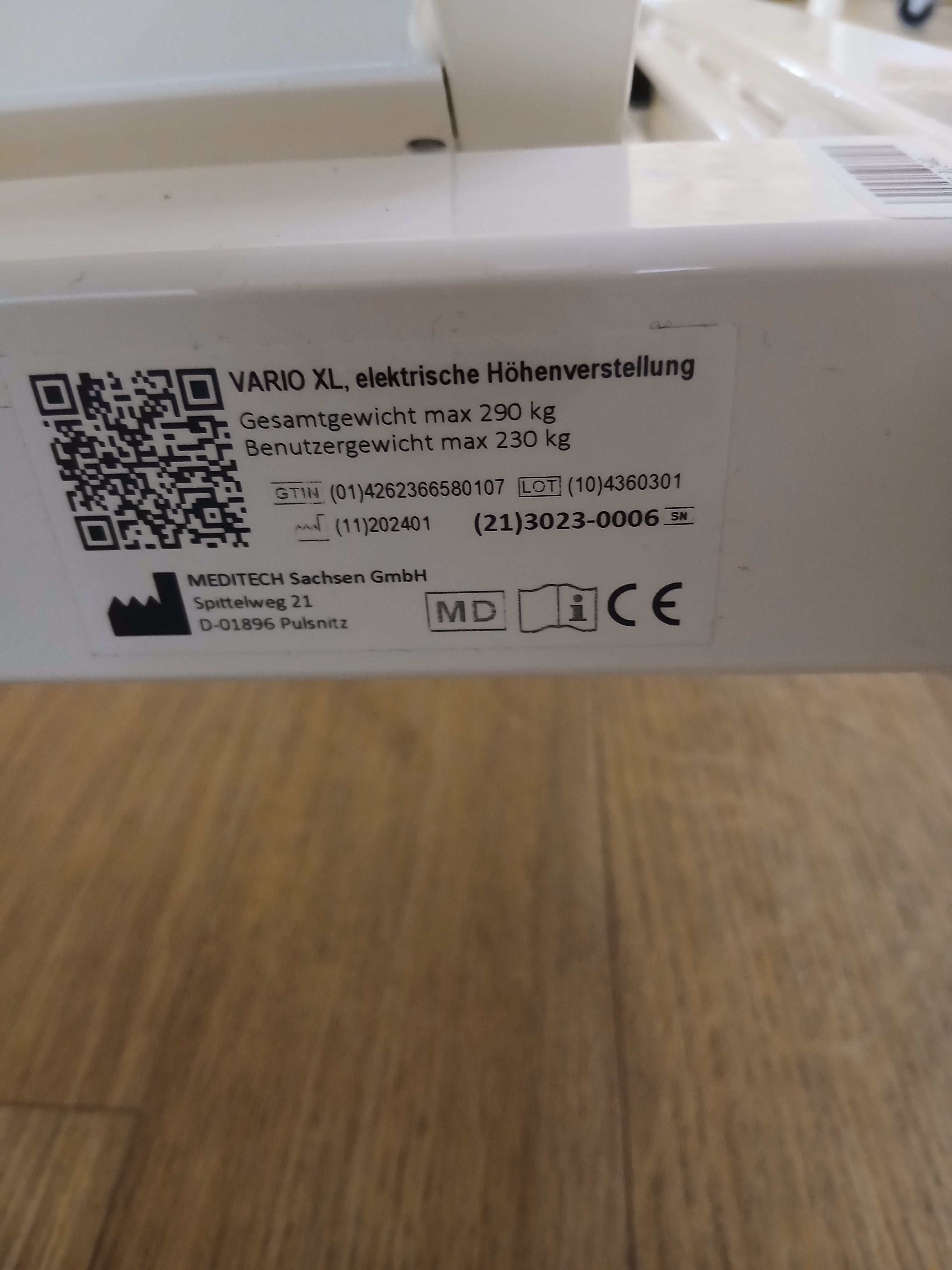 Gebrauchte Elektrische Schwerlast-Therapieliege VARIO XL