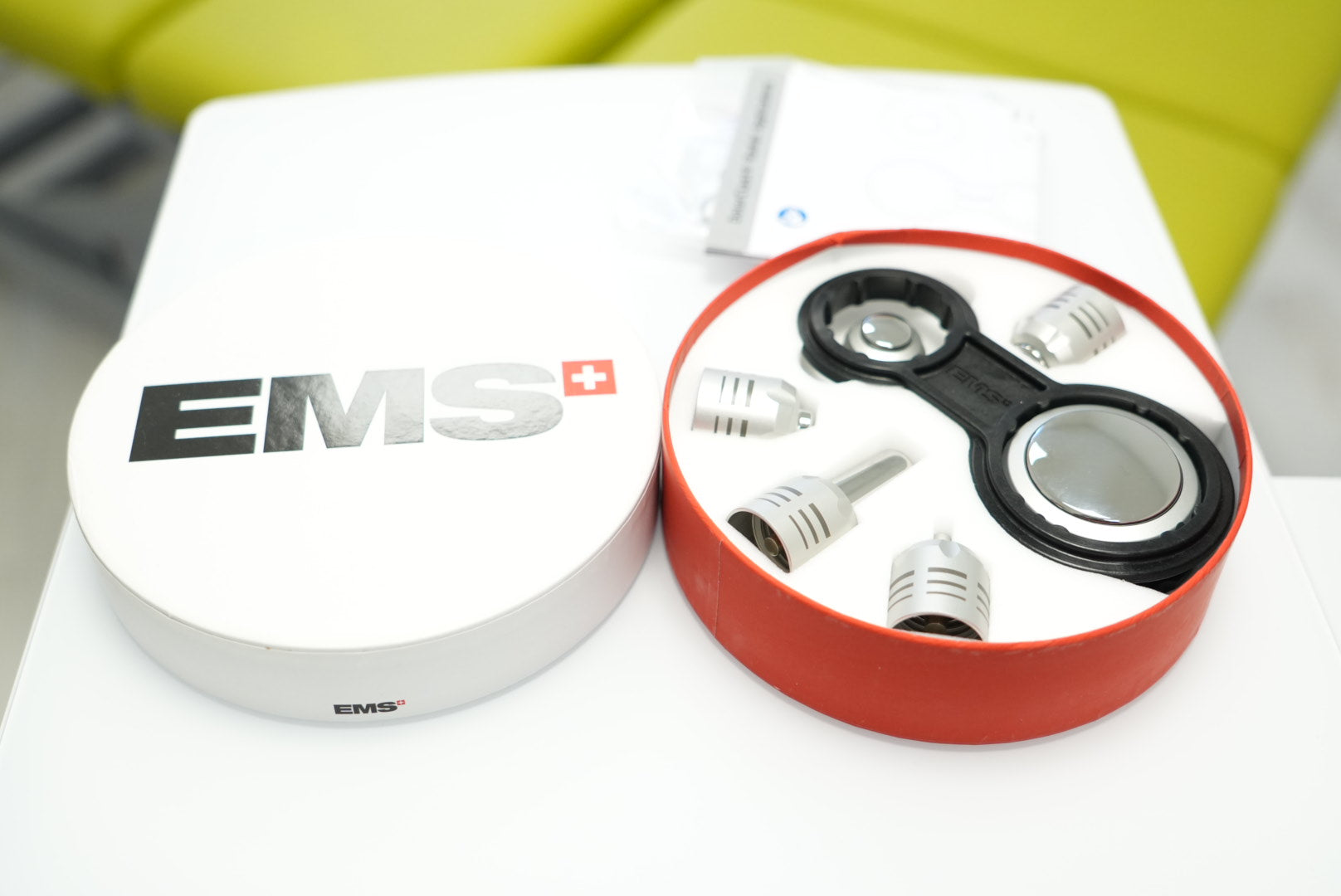 Gebrauchtgerät- Stoßwellengerät SWISS DOLORCLAST® Radial Shock Waves für Therapie