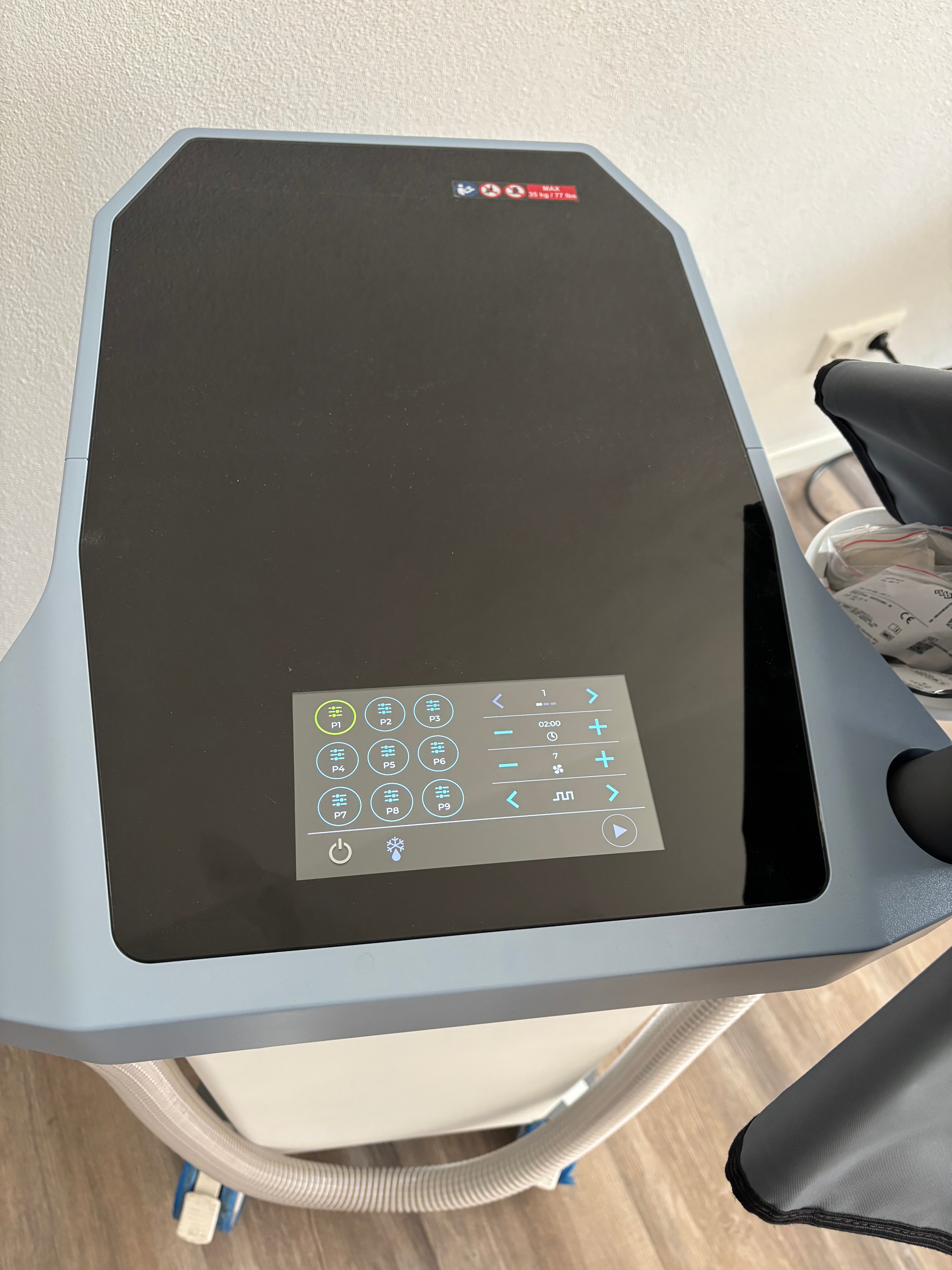Vorführgerät Kryotherapiegerät BTL-Kryo für Schmerztherapie