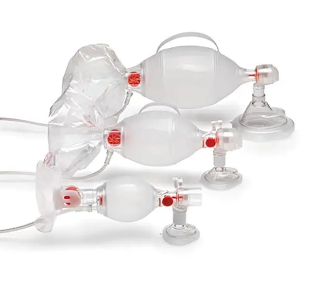 Drei Ambubeutel in den verschiedenen Größen