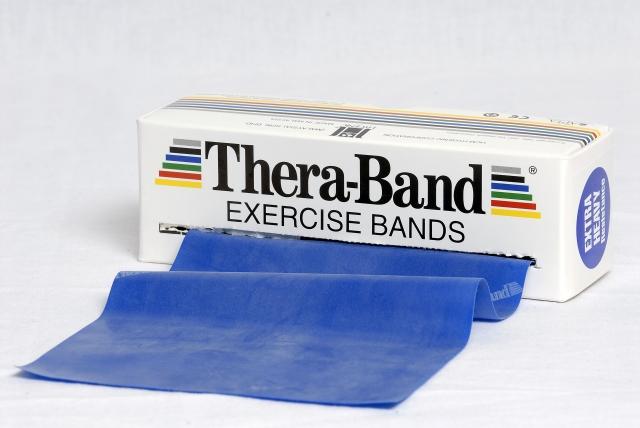 Theraband 5,5 m Original Breite 13,8 cm in Blau aus Ausziehverpackung